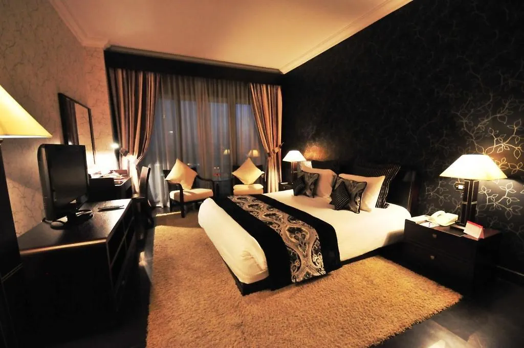 Abjad Grand Hotel Dubai 4*,
