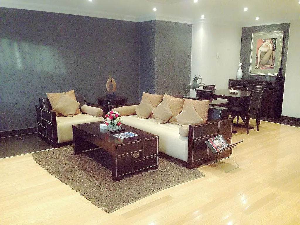 Abjad Grand Hotel Dubai 4*,